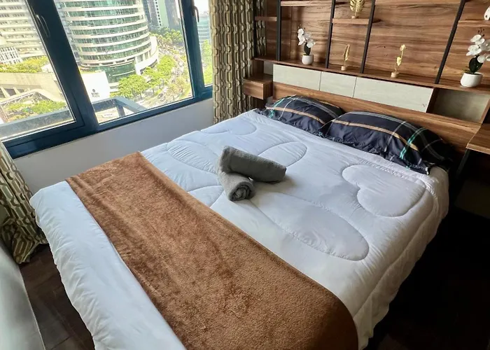 Hotel Zayn Woody Staycation Manille
